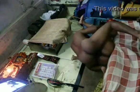 
                                          Jeth ne loda ghusa diya bhbahi ki bur me
                                      