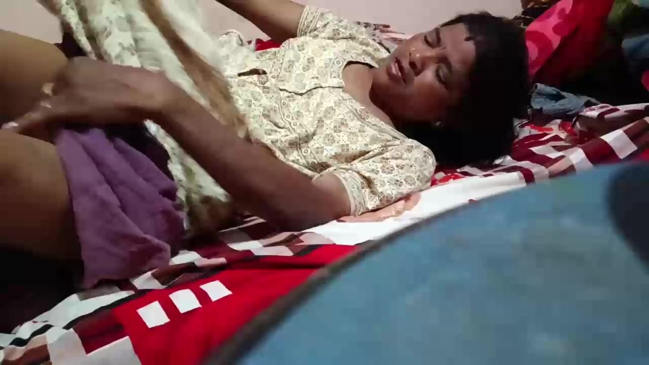 
                                          Jawan ladke nai jabarjasti kiya apni soteli maa ki chudai
                                      