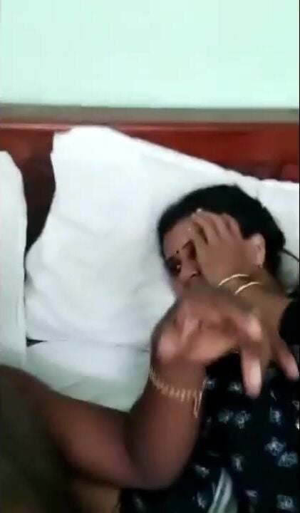 mallu wife ki doggy style mai chudai